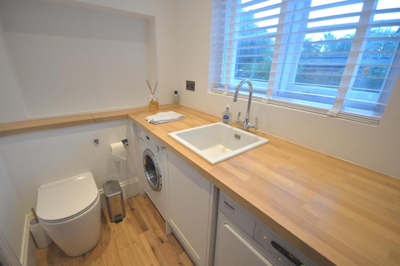 Delightful Cottage In Sandwich - One Bedroom Eksteriør bilde
